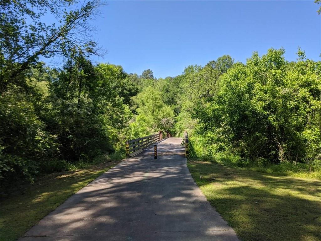 2205 Meador Avenue SE