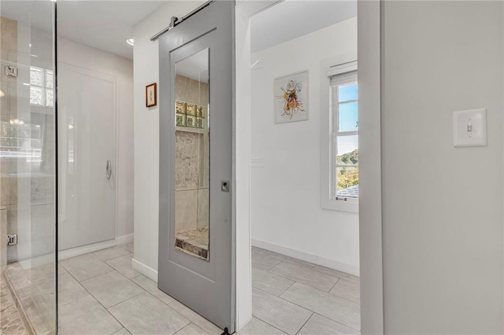 740 Custer Avenue SE