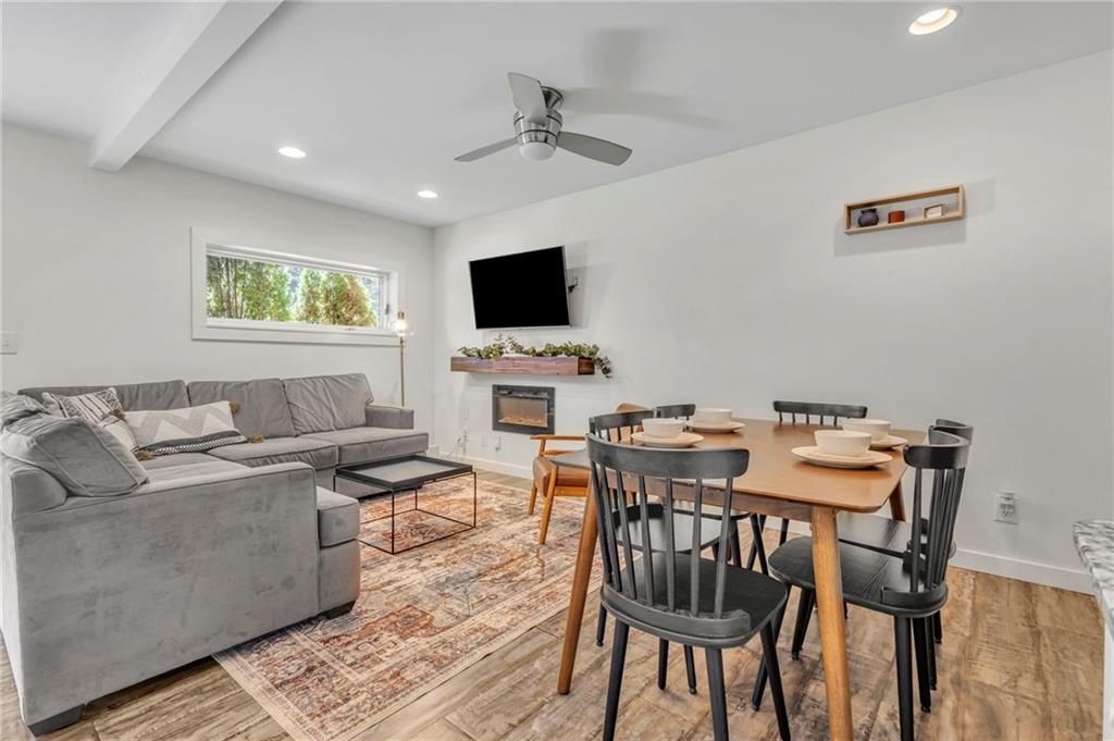 740 Custer Avenue SE