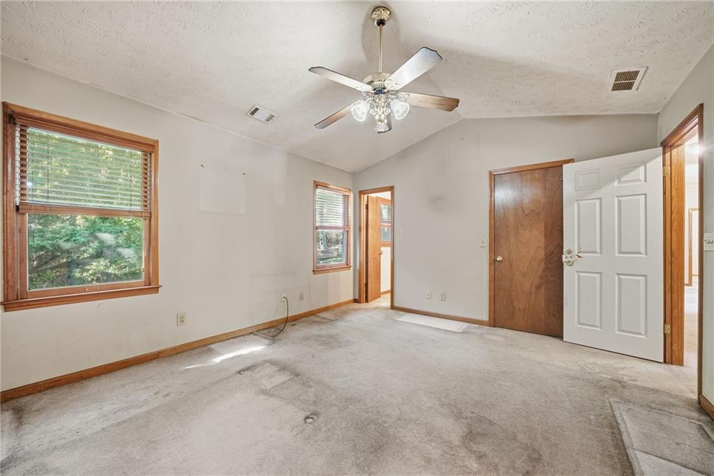 5680 Princeton Oaks Drive