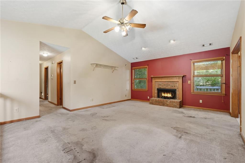 5680 Princeton Oaks Drive