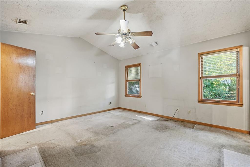 5680 Princeton Oaks Drive