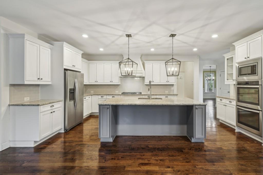 3705 Williams Point Drive