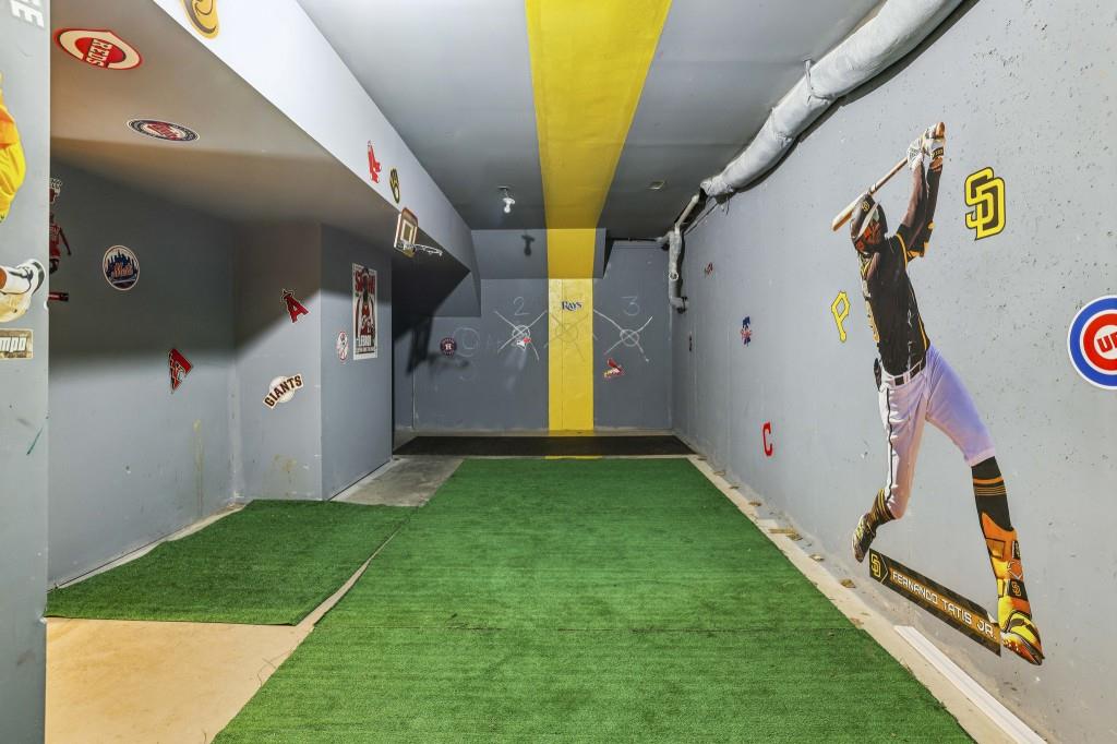 3705 Williams Point Drive