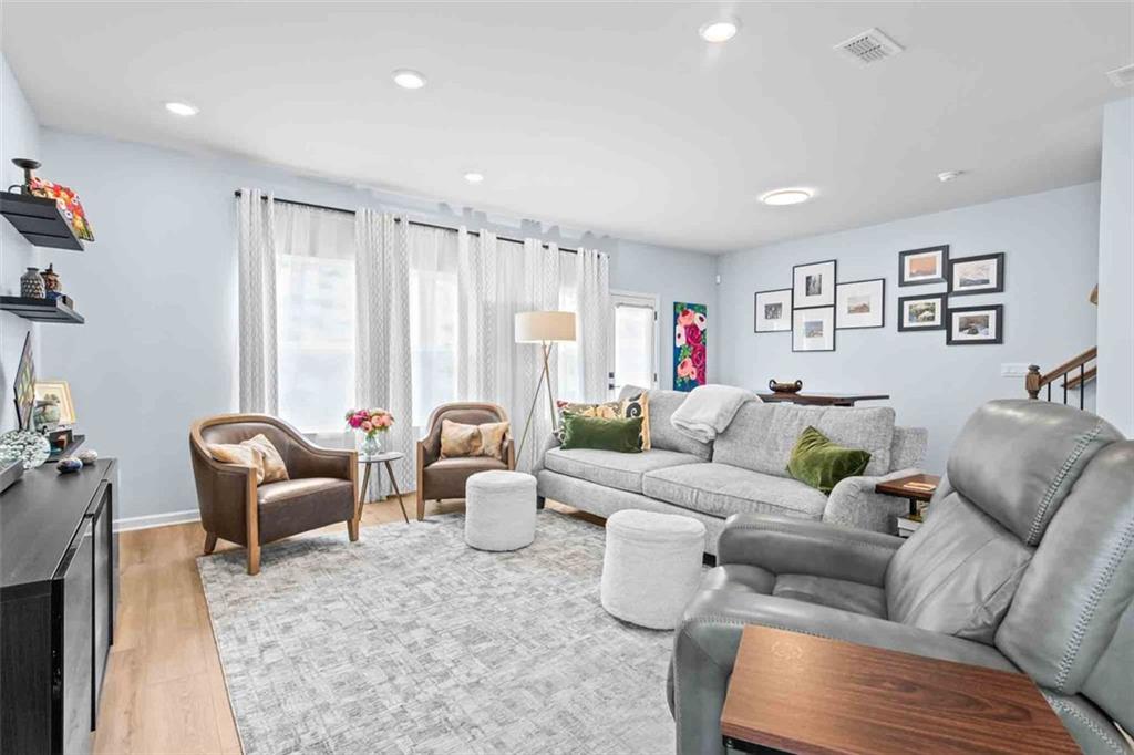 3615 Shore Wood Avenue