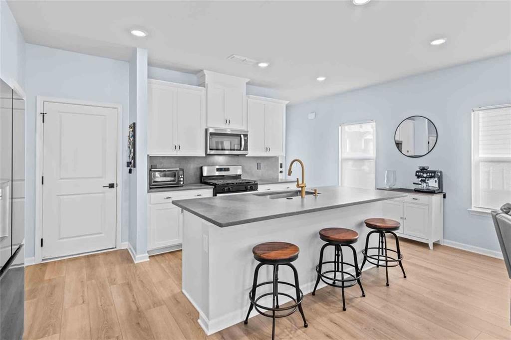 3615 Shore Wood Avenue