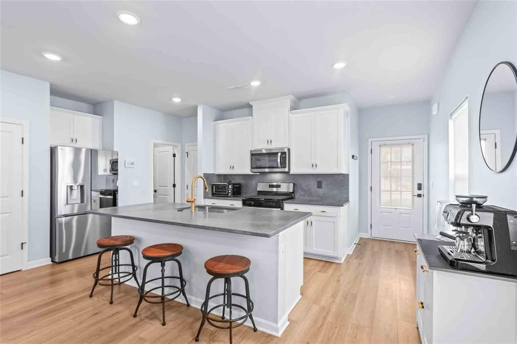 3615 Shore Wood Avenue