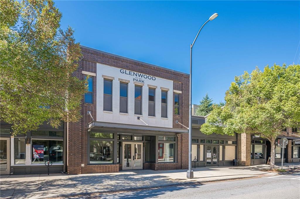 925 Garrett Street SE Unit 215