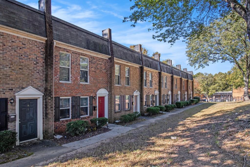 205 Winding River Drive Unit B