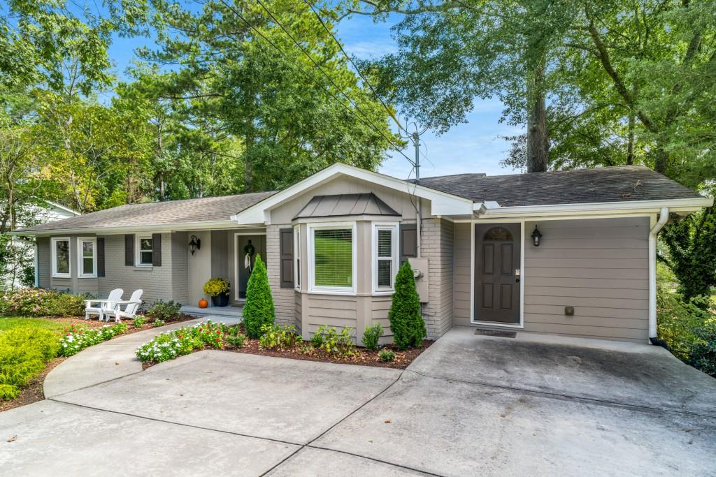 6825 Sunny Brook Lane