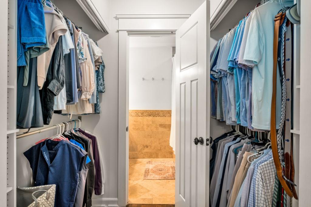 6825 Sunny Brook Lane