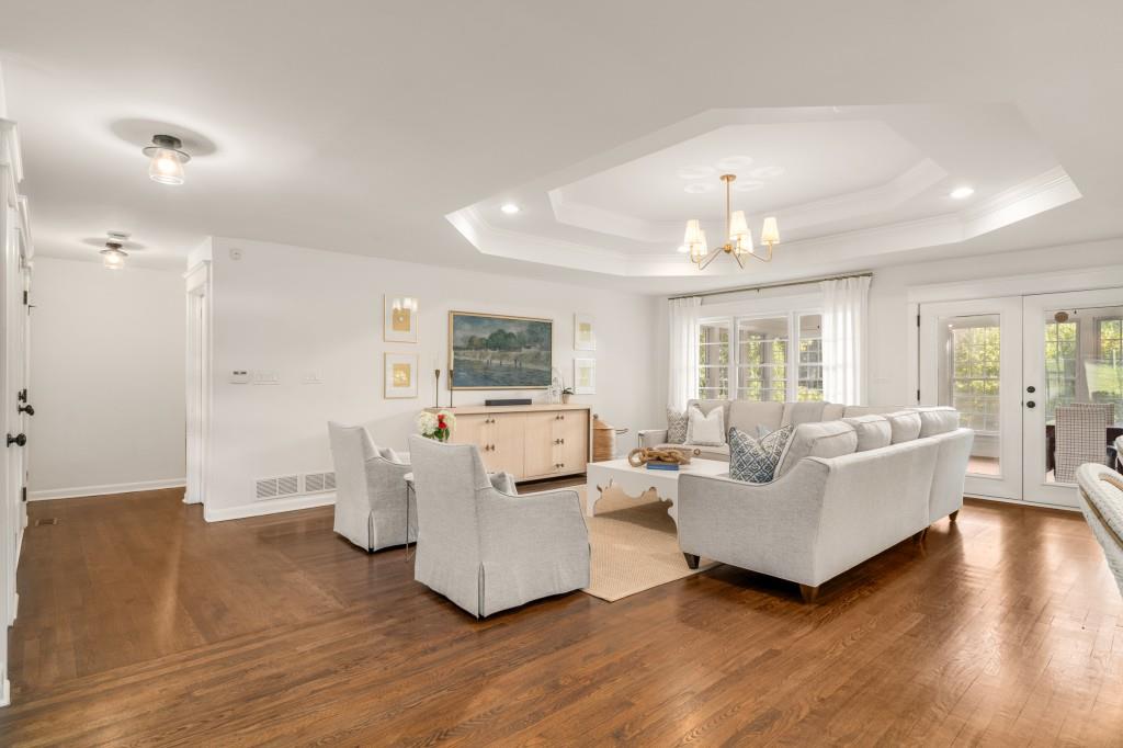 6825 Sunny Brook Lane