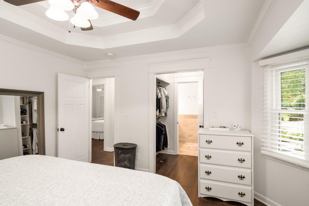 6825 Sunny Brook Lane