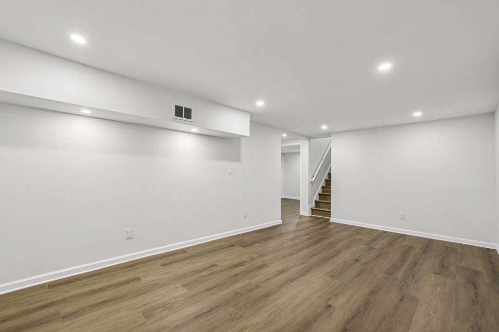 1593 Van Epps Street SE