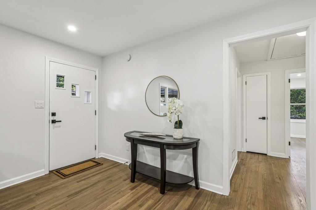 1593 Van Epps Street SE