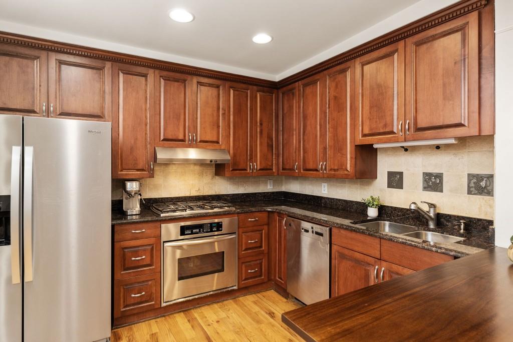 259 14th Street NE Unit B103