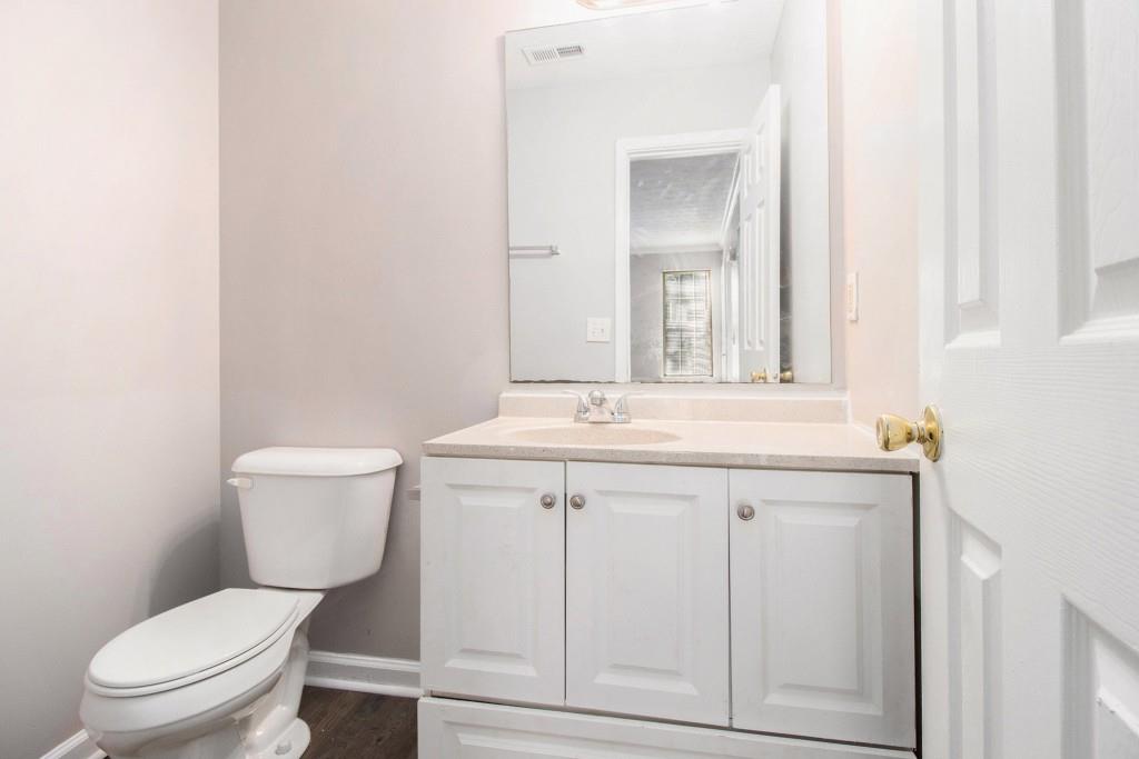 3521 Kingswood Trail