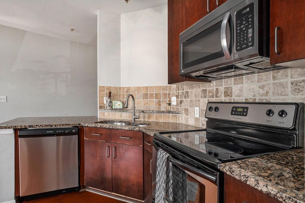 898 Oak Street SW Unit 3213