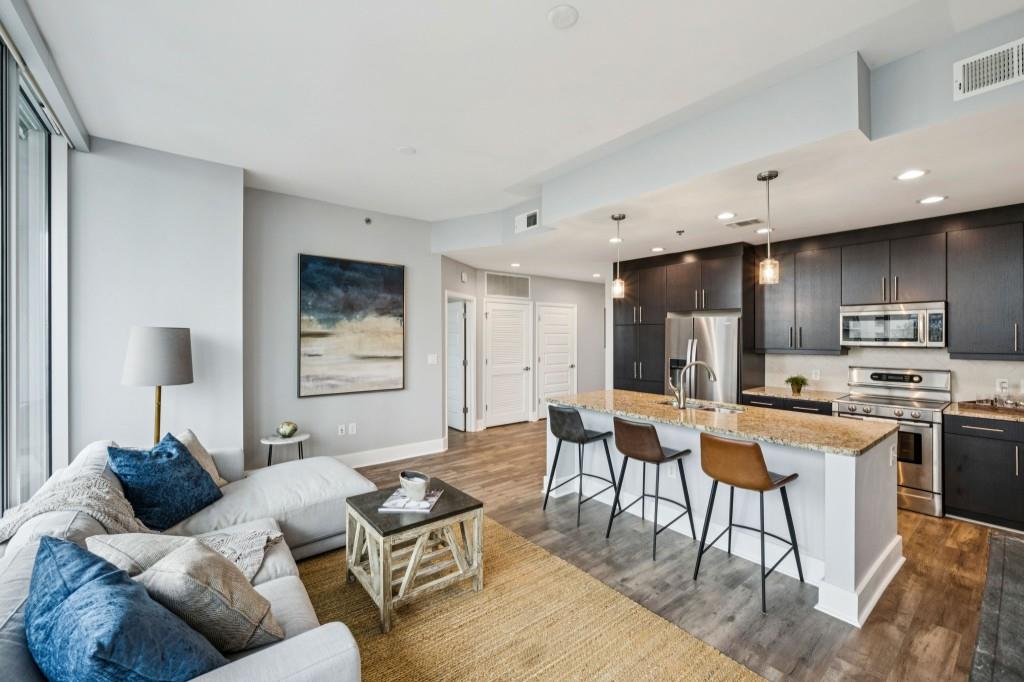 1080 Peachtree Street NE Unit 1012