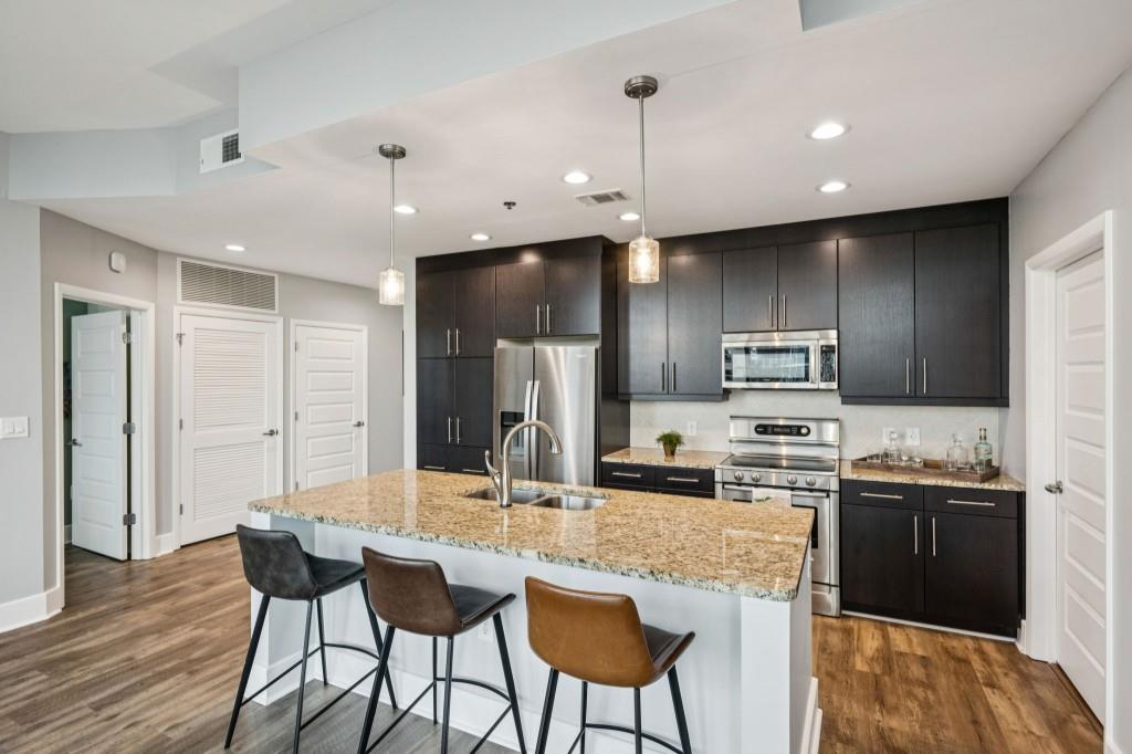 1080 Peachtree Street NE Unit 1012
