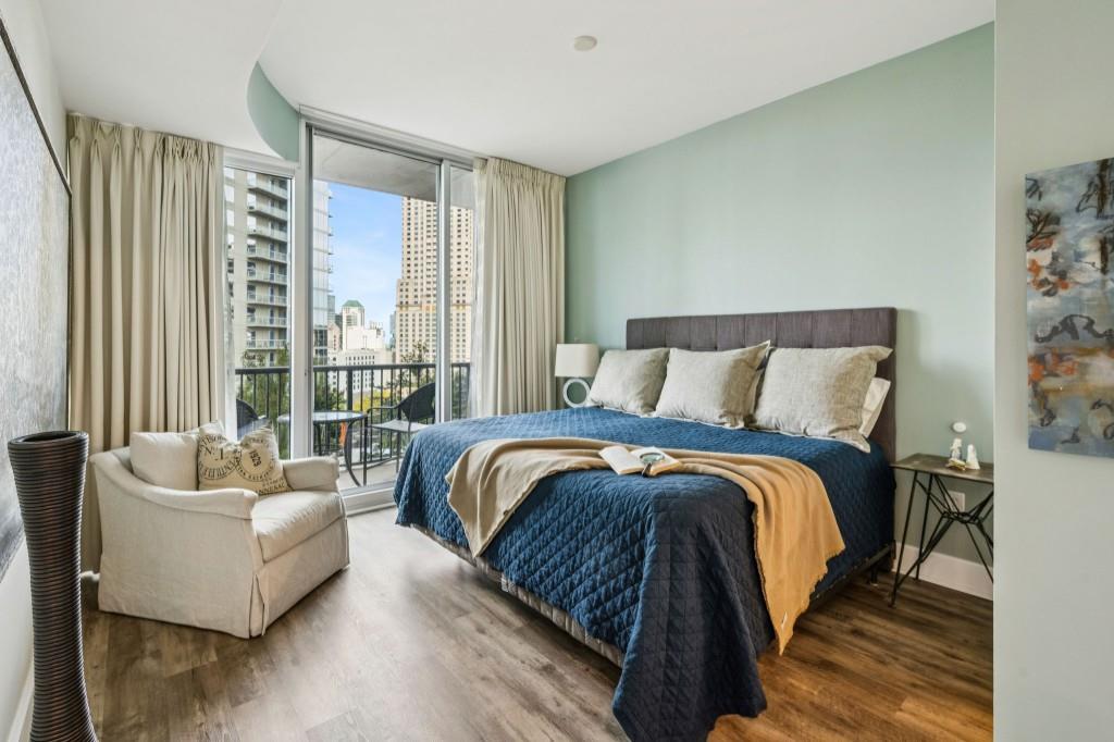 1080 Peachtree Street NE Unit 1012