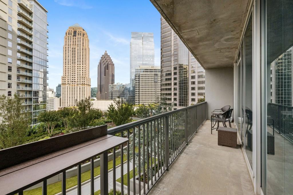 1080 Peachtree Street NE Unit 1012