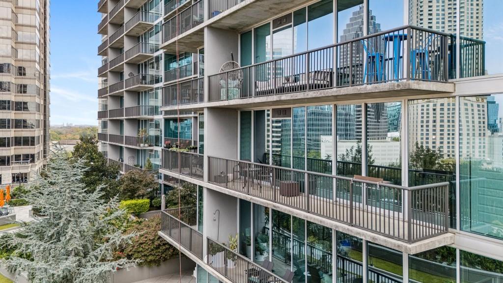 1080 Peachtree Street NE Unit 1012