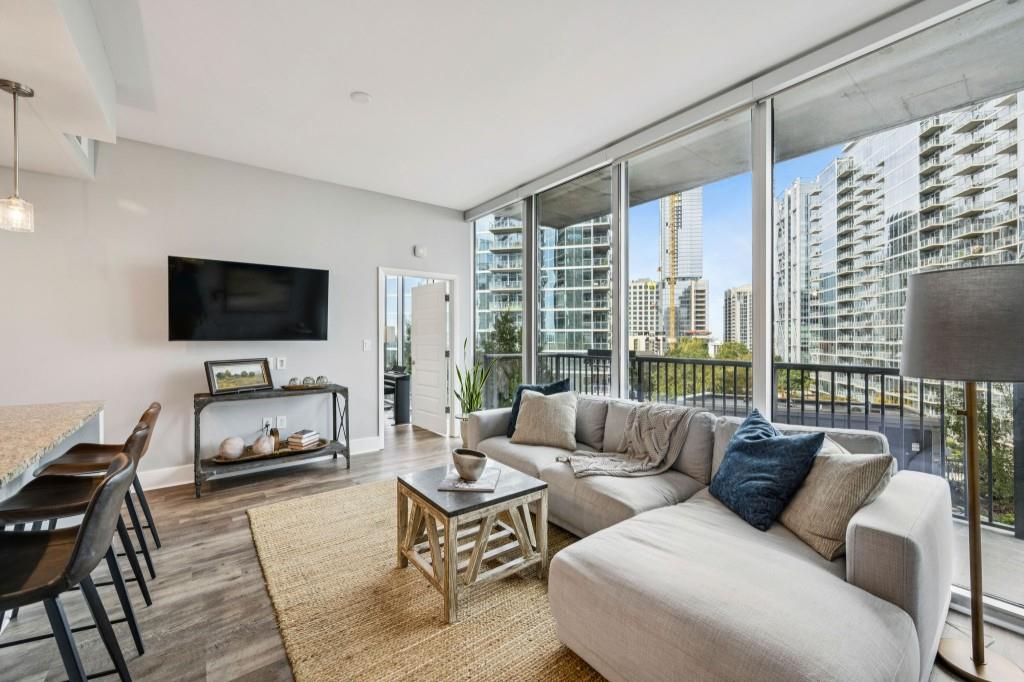 1080 Peachtree Street NE Unit 1012