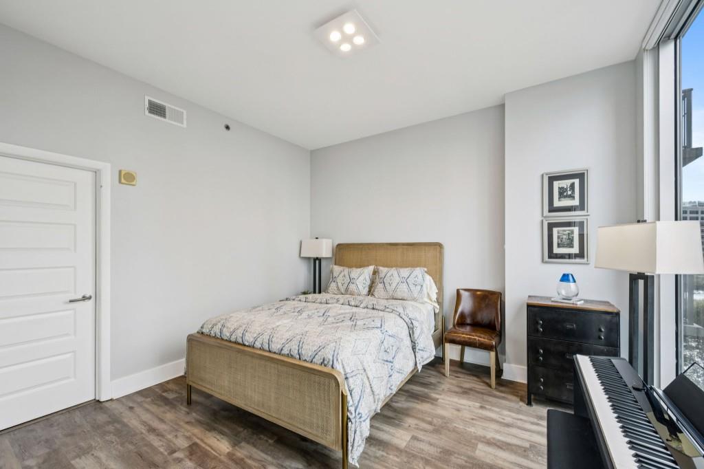 1080 Peachtree Street NE Unit 1012
