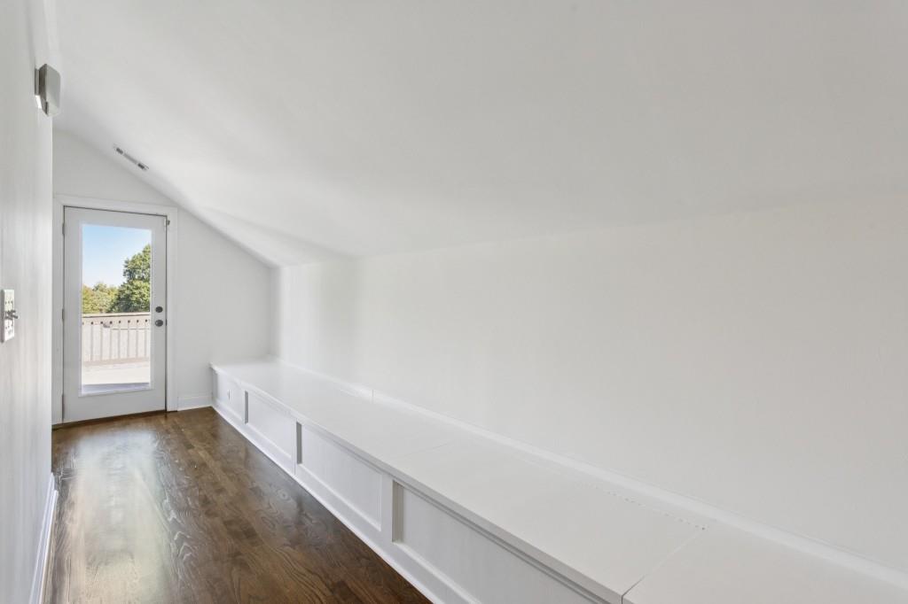 546 Highland Avenue NE