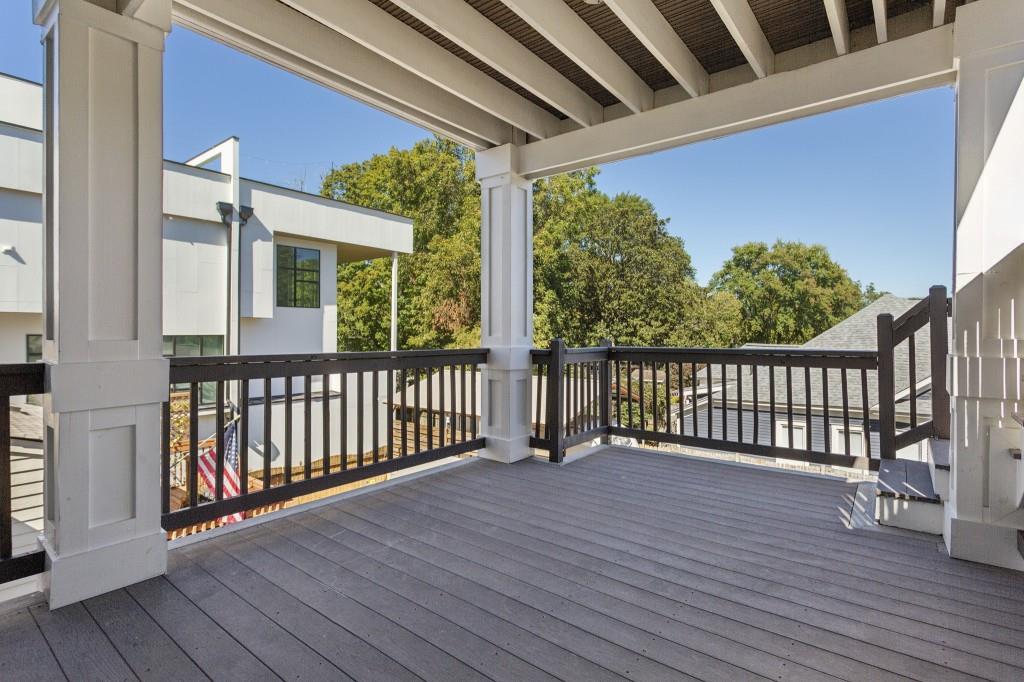 546 Highland Avenue NE