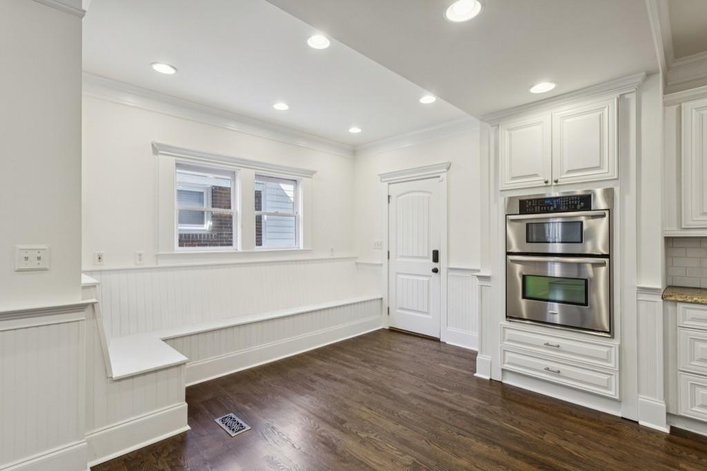 546 Highland Avenue NE