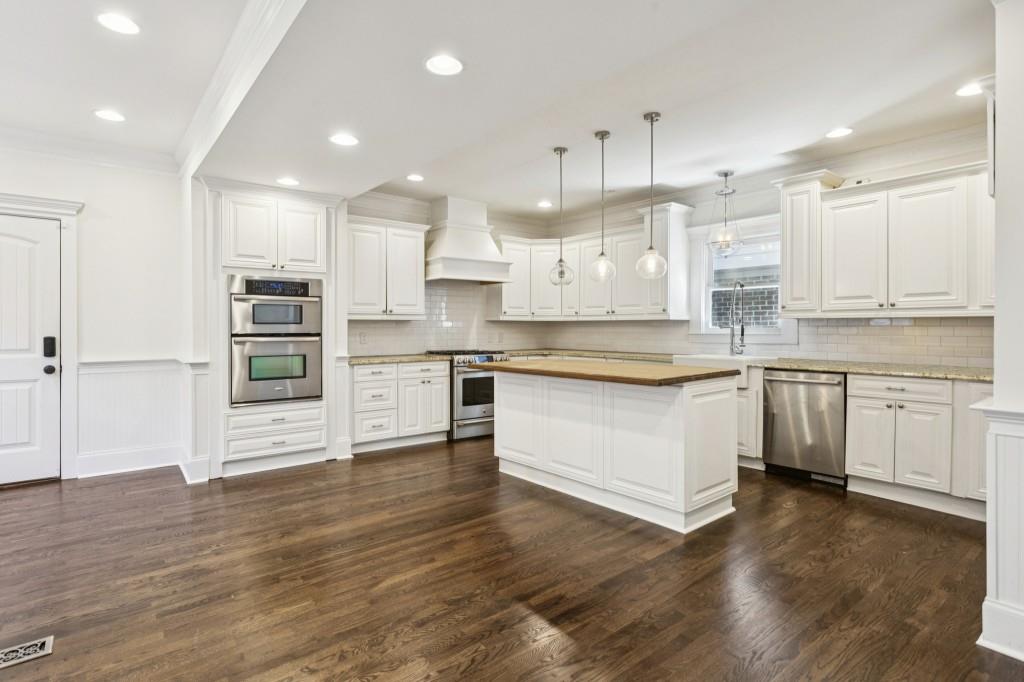 546 Highland Avenue NE