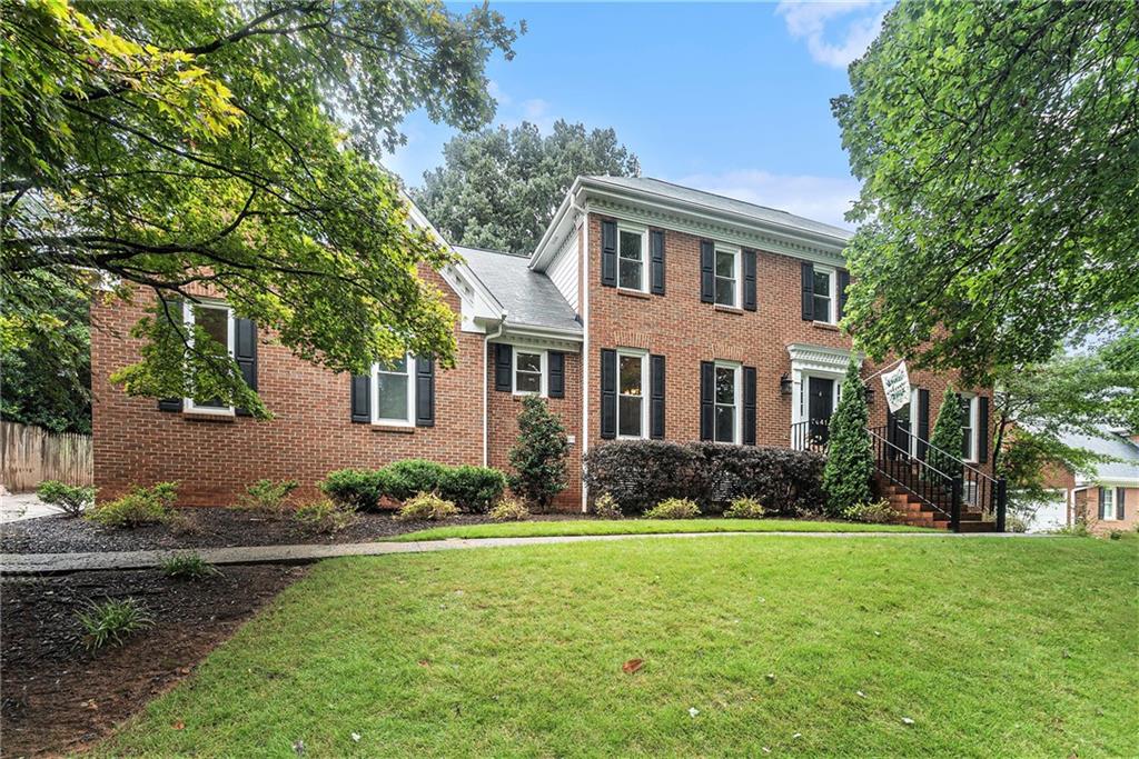 5041 Bainbridge Court