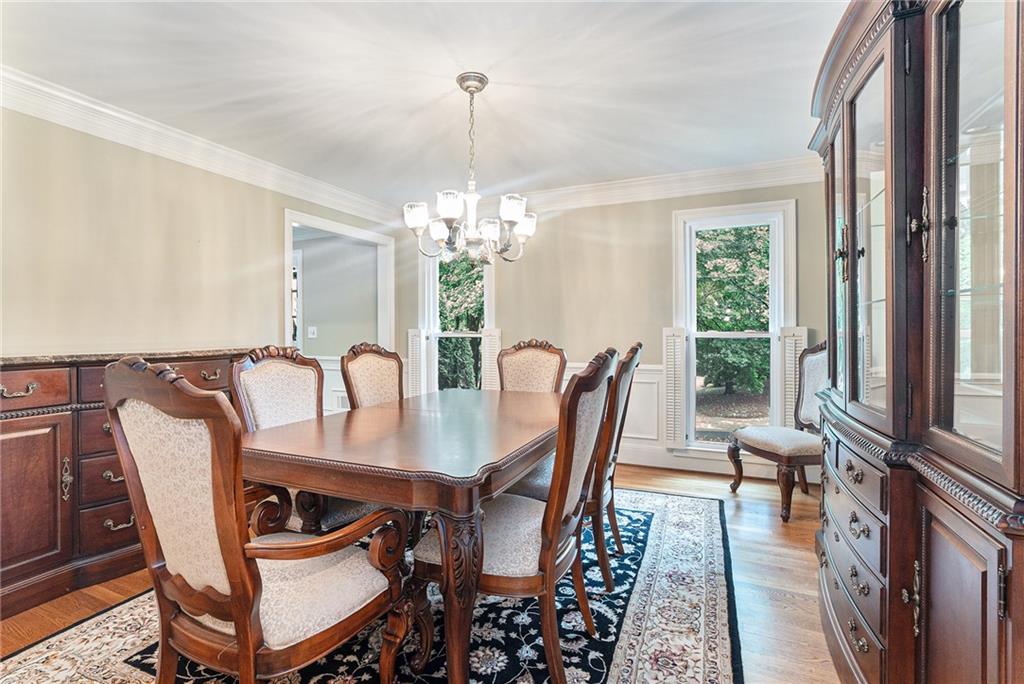 5041 Bainbridge Court