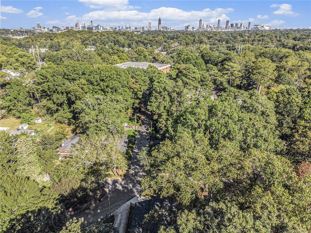 608 S Evelyn Place NW