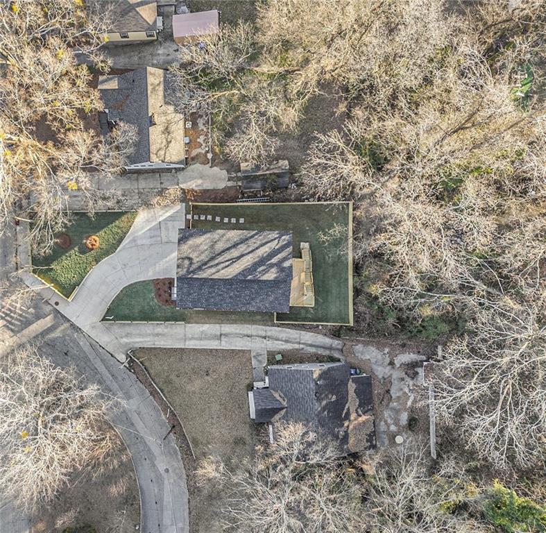 608 S Evelyn Place NW