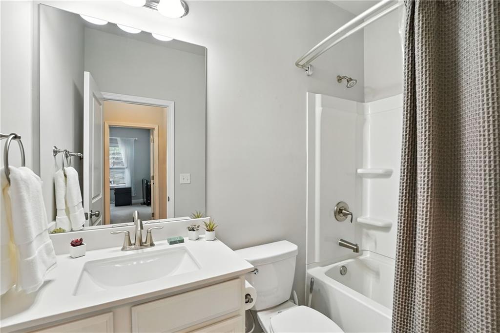 2441 Norwood Park Crossing