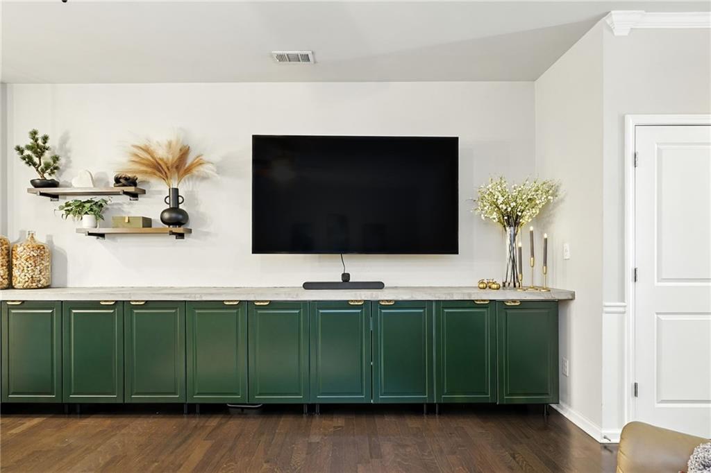 2441 Norwood Park Crossing