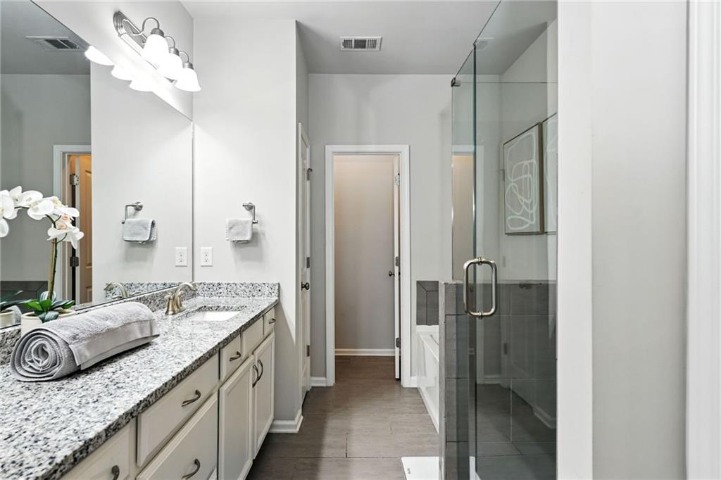 2441 Norwood Park Crossing