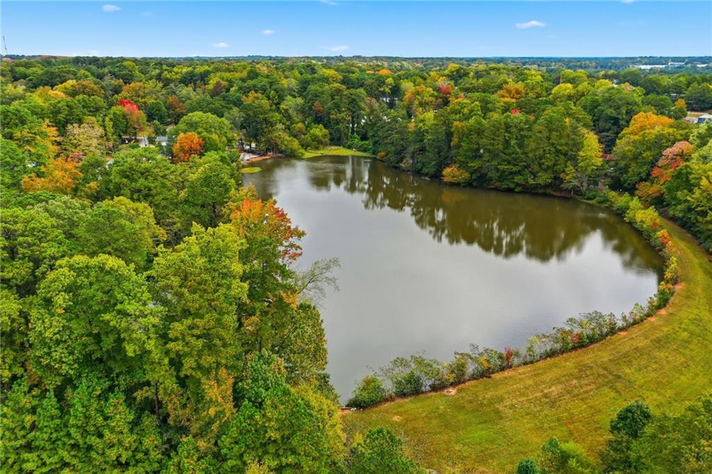 2441 Norwood Park Crossing