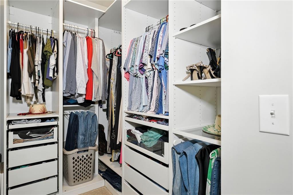 2441 Norwood Park Crossing