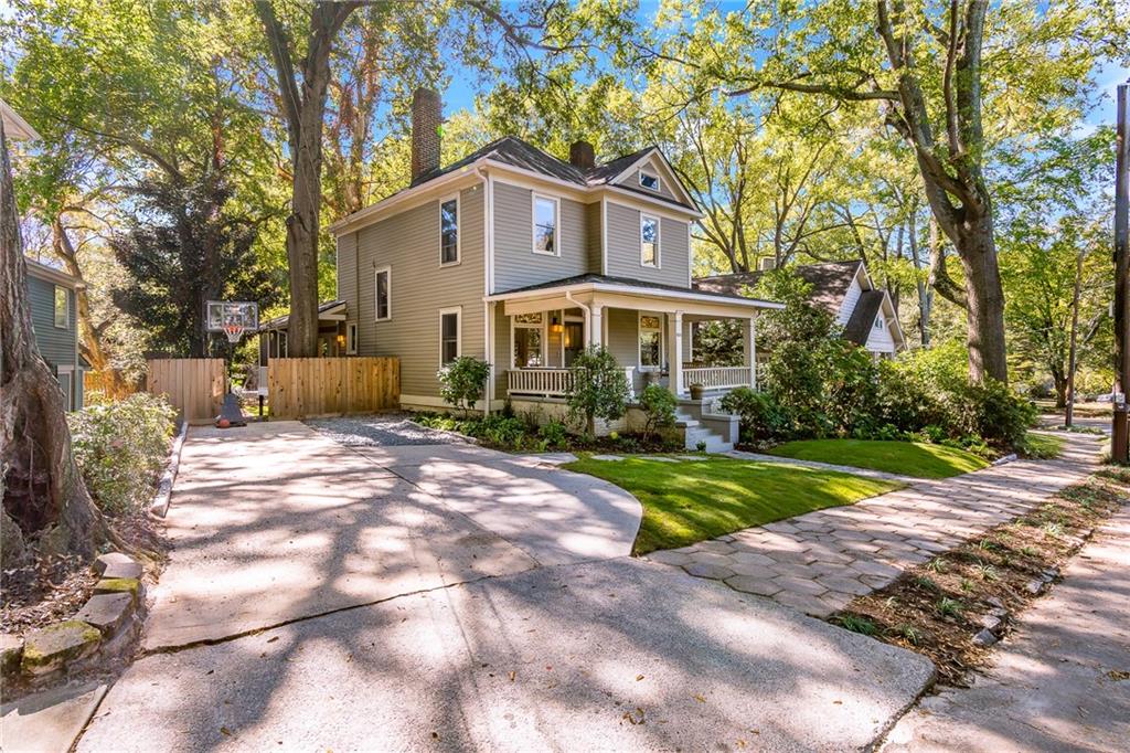 495 Greenwood Avenue NE