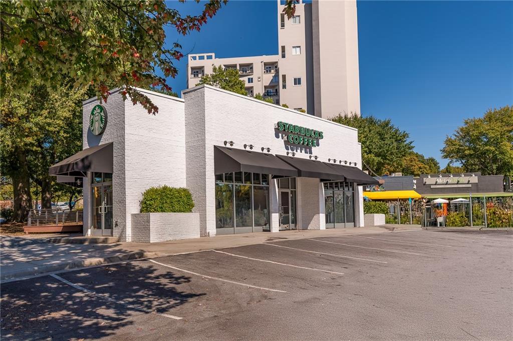 495 Greenwood Avenue NE