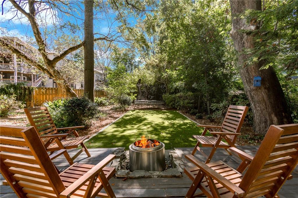 495 Greenwood Avenue NE