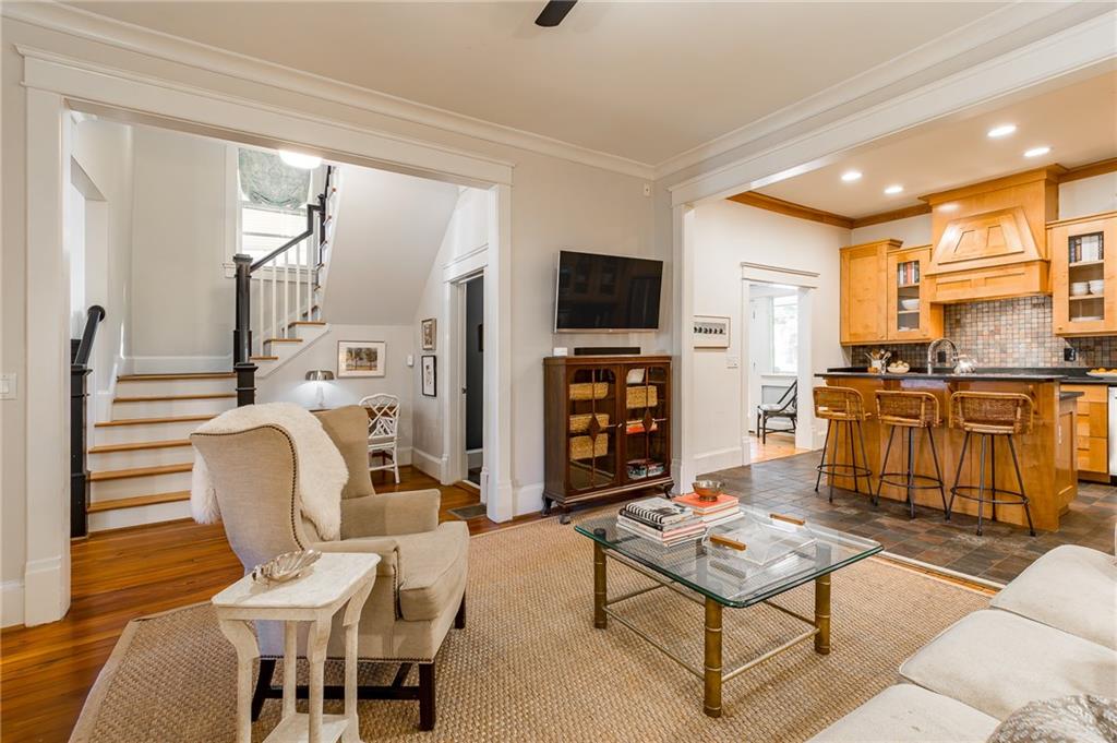 495 Greenwood Avenue NE