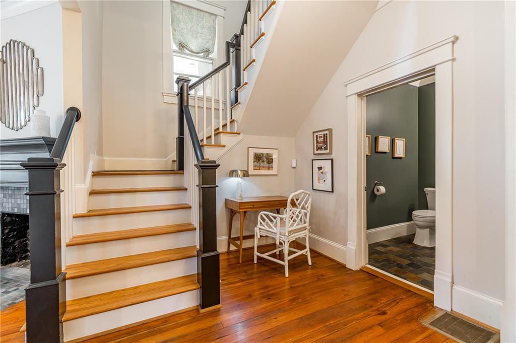 495 Greenwood Avenue NE