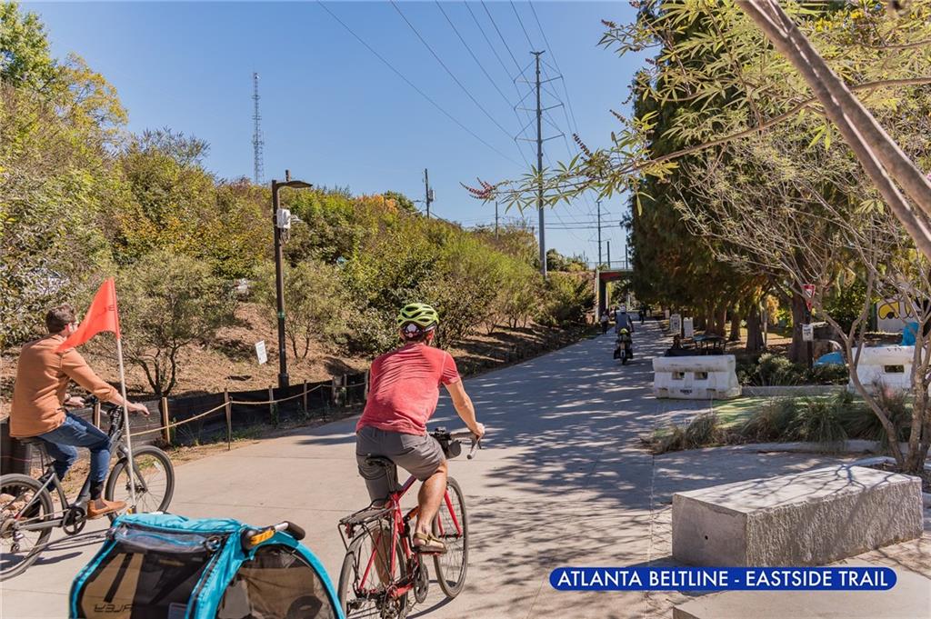 495 Greenwood Avenue NE