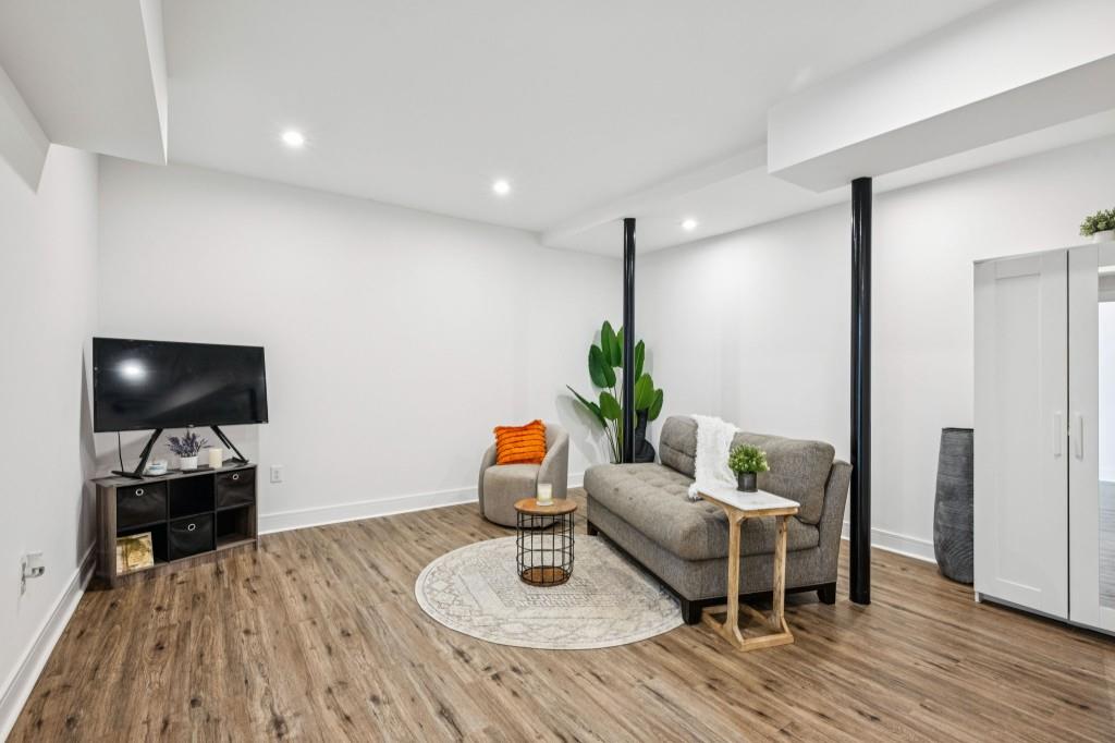 2432 Kelly Lake Drive