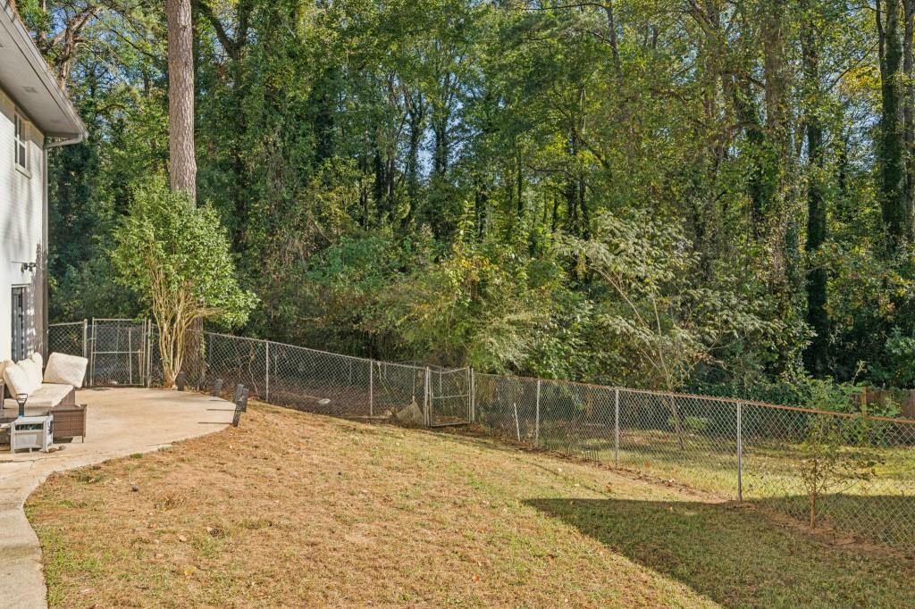 2432 Kelly Lake Drive